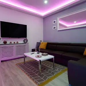  Apartment Towler House 6 Beds In 3 Bedrooms United Kingdom